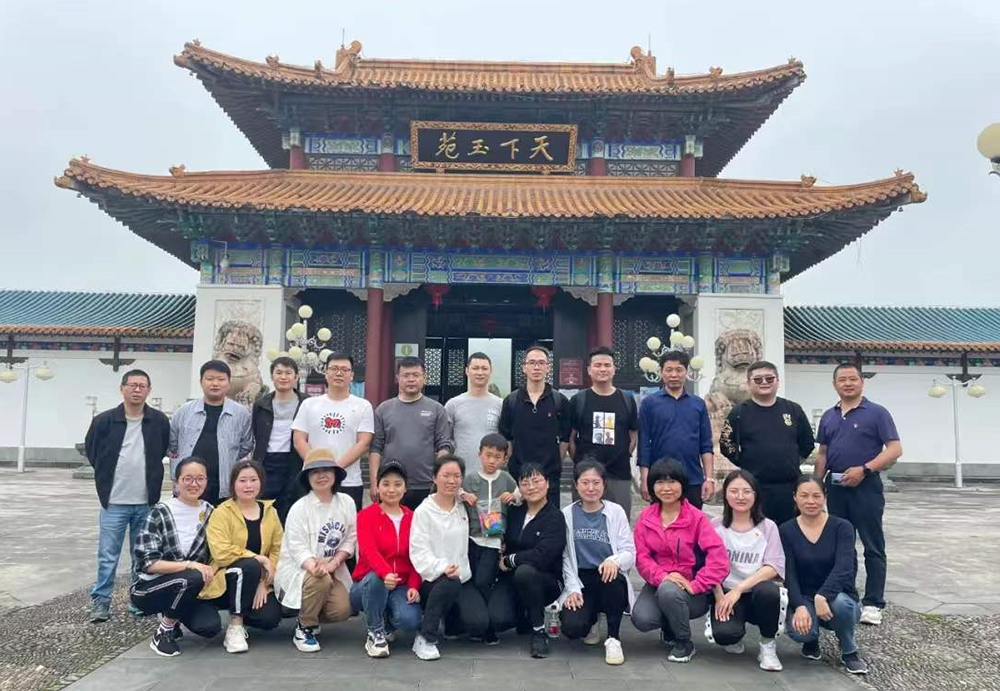 追尋紅色印跡 汲取奮進(jìn)力量 | 精華股份黨史教育暨戶(hù)外團建活動(dòng)(圖6)