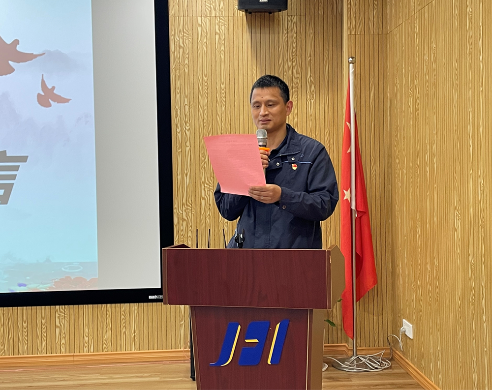 公司舉行技能比武大賽暨師帶徒總結大會(huì )(圖14)