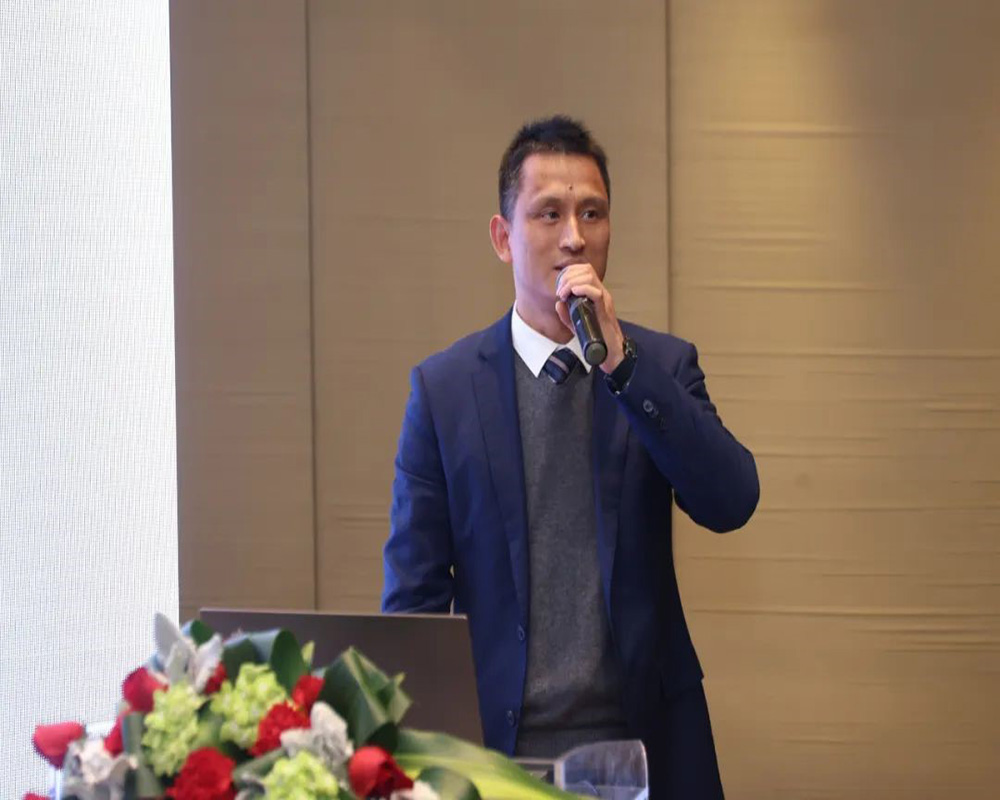 精華股份2022年度經(jīng)營(yíng)會(huì )議暨尾牙慶?；顒?dòng)圓滿(mǎn)召開(kāi)(圖3)