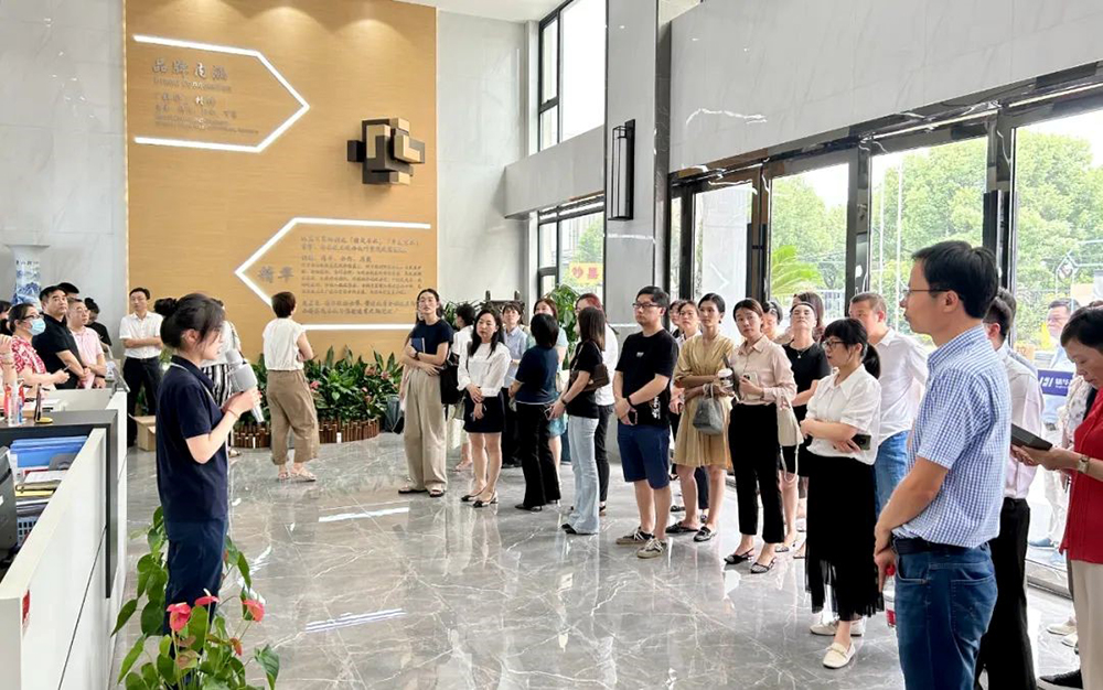 鄞州區工商聯(lián)來(lái)我司組織開(kāi)展全區清廉民企建設活動(dòng)(圖1)