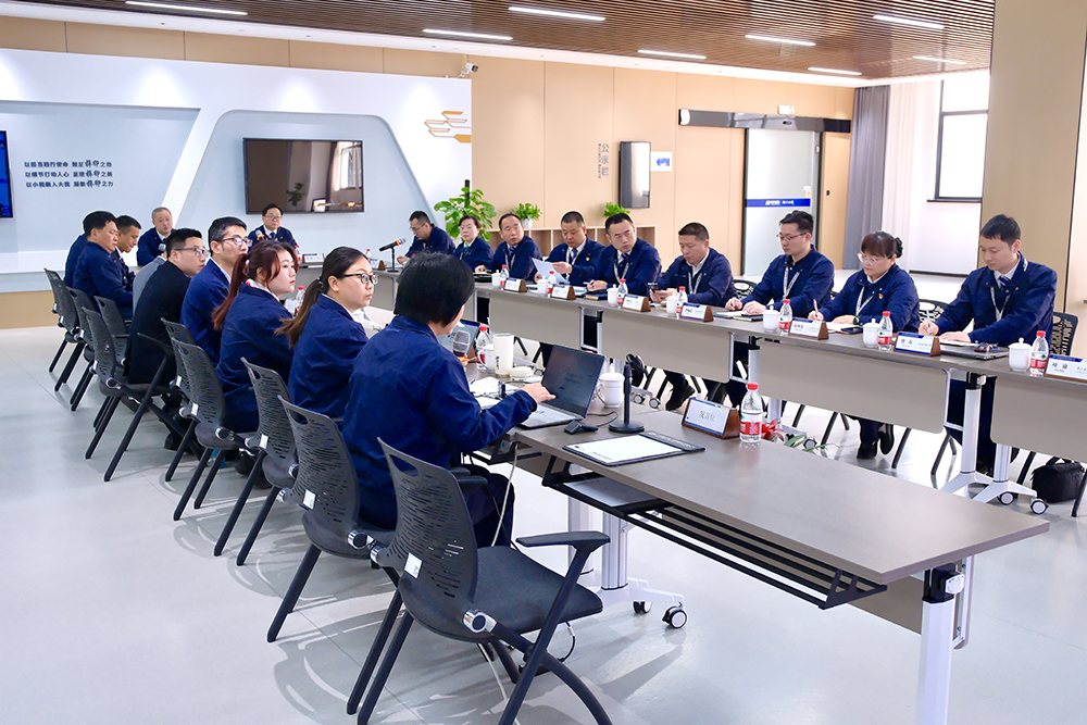 精華股份第四屆董事會(huì )第十次會(huì )議、第四屆監事會(huì )第四次會(huì )議圓滿(mǎn)召開(kāi)(圖1)