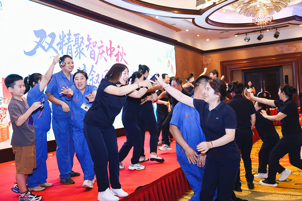 雙精聚智慶中秋，共敘團圓話(huà)未來(lái)  精成車(chē)業(yè) & 精華股份2025年中秋團圓宴圓滿(mǎn)舉行(圖9)